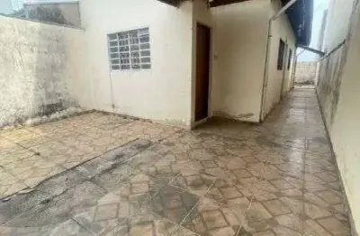 Encantadora casa à venda - conforto e praticidade em excelente localização!