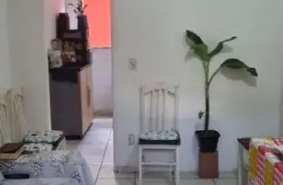 Encantadora casa à venda - conforto e praticidade em excelente localização!