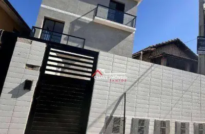 Sobrado duplex com 94,74m² úteis, localizado no macuco em santos;