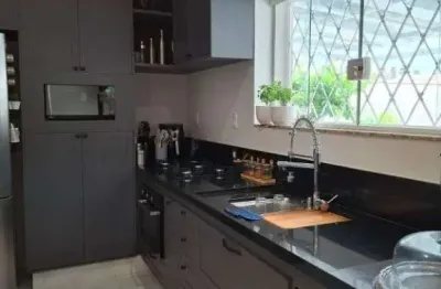 Casa com 2 dormitórios à venda, 120 m² por r$ 998.000 - campo grande - santos/sp