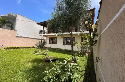 Sobrado em pinhais  a venda , melhor região! grande potencial