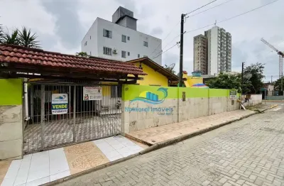 Casa com 5 quartos à venda no Centro, Balneário Piçarras 