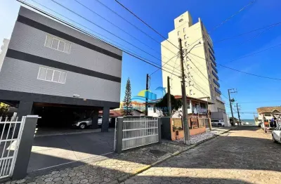 Apartamento no centro a 150m da praia - 1 suíte + 2 quartos - pronto para morar