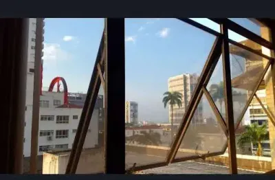 Sala comercial com 2 salas para alugar na Avenida Ana Costa, Vila Mathias, Santos