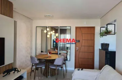 Apartamento dois dormittóriross c/ suíitte e sacada no campo grande