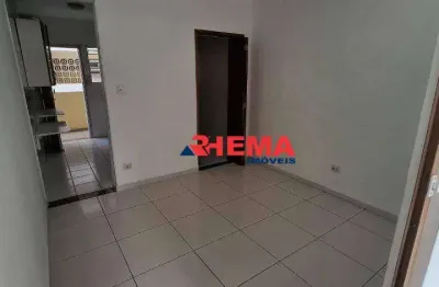 Kitnet / Stúdio para alugar na Avenida Marechal Floriano Peixoto, Gonzaga, Santos