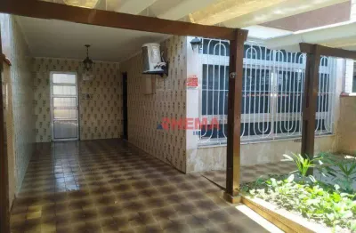Sobrado com 4 dormitórios para alugar, 180 m² por R$ 7.000,01/mês - Embaré - Santos/SP