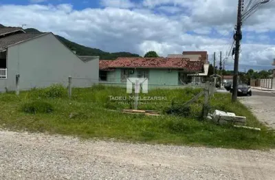 Terreno à venda no Balneário Perequê, Porto Belo 