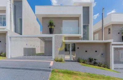 Sobrado com 3 suítes com 10 metros de frente no bairro cancelli
