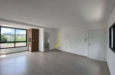 Apartamento localizado no cancelli com churrasqueira e sacada ampla com ótima vista