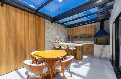 Casa em condomínio fechado com 3 quartos à venda na Rua David Tows, 124, Xaxim, Curitiba por R$ 2.100.000