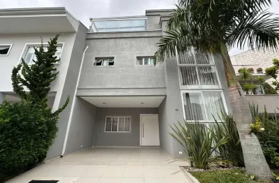 Casa em condomínio fechado com 3 quartos para alugar na Rua Olímpio Sotto Maior Sobrinho, 158, Vista Alegre, Curitiba por R$ 7.200