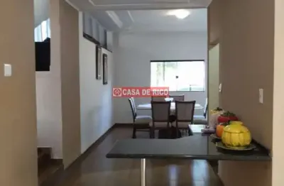 Casa com 4 quartos à venda no jardim continental, londrina , 286 m2 por r$ 675.000