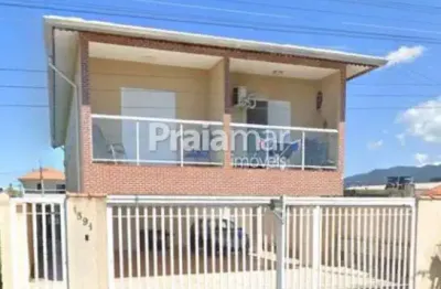 Casa térrea  01 dorm | 01 vaga de garagem | 31m² | bairro esmeralda - praia grande.