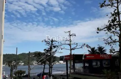 Excelente apt.  3 dormt | 2 banheiros | sala 2 ambientes | frente com vista para o mar | sv