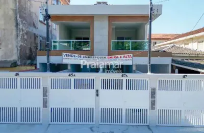 Casa sobreposta baixa com 3 suítes à venda em marapé, santos - r$ 820.000