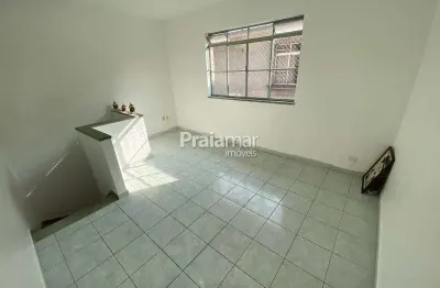 Sobreposta alta | garagem coletiva | frente | ótima localização | vila valença - s.v