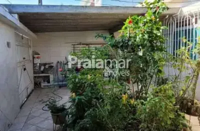 Ótima casa térrea isolada com 2 edículas - alta e baixa i ótima localização i garagem p/2 veículos i