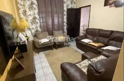 Casa sobrado | 02 suites | 01 vaga de garagem | guilhermina - praia grande.