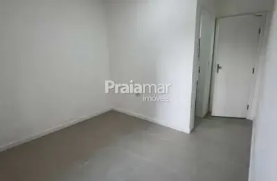 Apartamento térreo 3 dormitórios com suíte à venda em macuco, santos - r$ 380.000