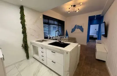 Apto porteira fechada  | 2 quadras da praia | 1 dorm | 1 w.c | 1 vaga | gonzaguinha - s.v