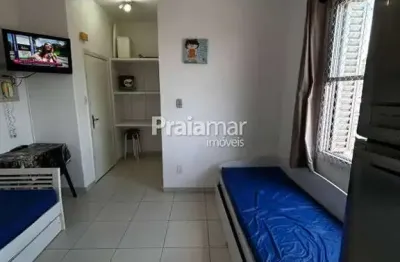 Kitchenette reformado ! porteira fechada ! biquinha prox a praia