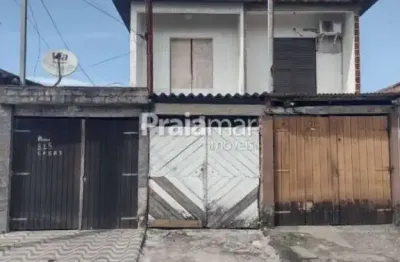 Casa sobreposta alta com 2 dormitórios à venda em são vicente - r$ 175.000