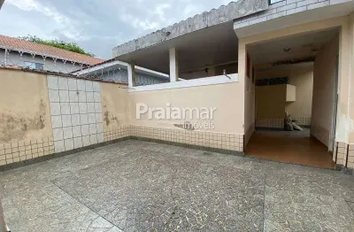 Casa térrea 3 dorm/ 198 m²/ 2 vagas de garagem/ vila cascatinha/são vicente.