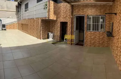 Casa dividida em duas residências no bairro são domingos em americana!