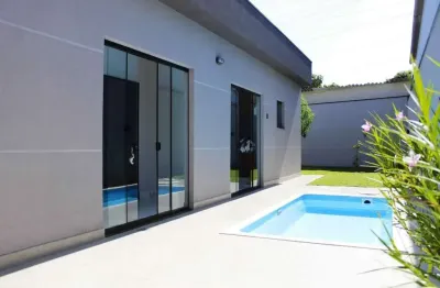 Casa deslumbrante a venda com piscina no bairro vila santa maria em americana-sp.