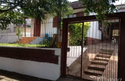 Casa com 3 quartos à venda na rua landel de moura, 3096, cavalhada, porto alegre, 80 m2 por r$ 280.000