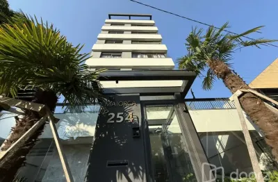 Apartamento com 2 quartos à venda na rua comendador rheingantz, 254, mont serrat, porto alegre, 85 m2 por r$ 1.090.000