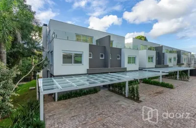 Casa em condomínio fechado com 3 quartos à venda na rua doutor ney de castilhos ferreira, 300, pedra redonda, porto alegre, 494 m2 por r$ 2.750.000