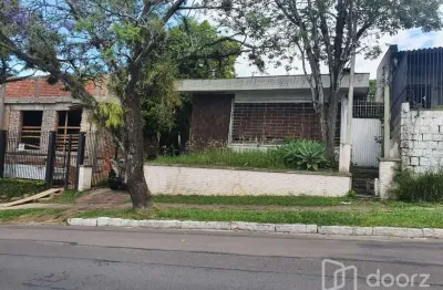 Casa com 2 quartos à venda na rua carlos huber, 755, três figueiras, porto alegre, 142 m2 por r$ 1.300.000