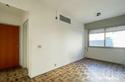 Apartamento com 2 quartos à venda na rua coronel vicente, 465, centro histórico, porto alegre, 69 m2 por r$ 280.000
