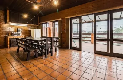 Casa com 3 quartos à venda na travessa kuluene, 349, partenon, porto alegre, 380 m2 por r$ 899.900
