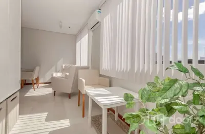Sala comercial à venda na rua josé de alencar, 386, menino deus, porto alegre, 28 m2 por r$ 182.000