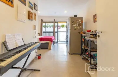 Apartamento com 1 quarto à venda na rua doutor penaforte mendes, 69, bela vista, são paulo, 27 m2 por r$ 320.000