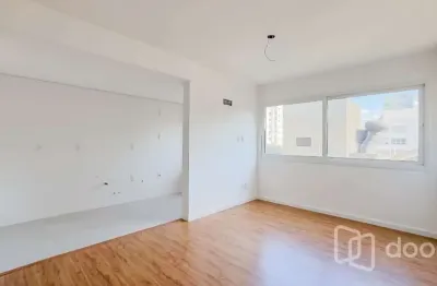 Apartamento com 2 quartos à venda na rua luzitana, 861, higienópolis, porto alegre, 65 m2 por r$ 560.000
