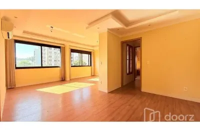Apartamento com 2 quartos à venda na avenida érico veríssimo, 1017, menino deus, porto alegre, 70 m2 por r$ 599.000