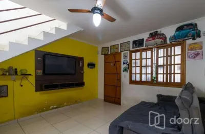 Casa com 4 quartos à venda na rua antônio de souza costa, 77, imirim, são paulo, 111 m2 por r$ 800.000