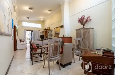 Casa com 2 quartos à venda na alameda dos apetupás, 268, planalto paulista, são paulo, 230 m2 por r$ 1.199.000