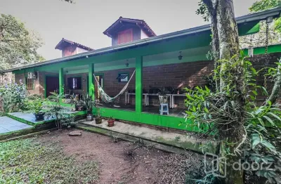 Casa com 4 quartos à venda na rua monteverde, 128, cascata, porto alegre, 562 m2 por r$ 1.019.000