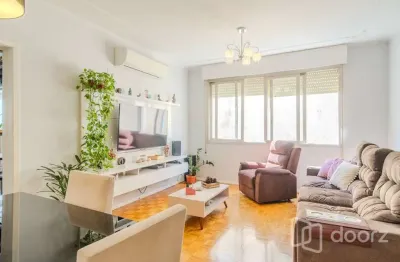 Apartamento com 3 quartos à venda na rua fonseca ramos, 168, medianeira, porto alegre, 114 m2 por r$ 399.000