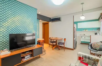 Apartamento com 2 quartos à venda na rua doutor timóteo, 891, moinhos de vento, porto alegre, 50 m2 por r$ 650.000