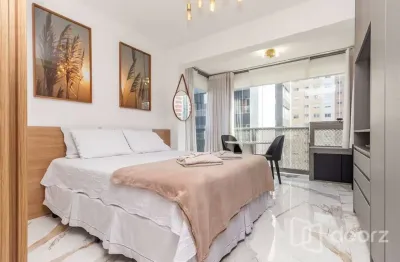 Apartamento com 1 quarto à venda na rua alves guimarães, 287, pinheiros, são paulo, 25 m2 por r$ 675.000
