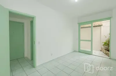 Apartamento com 1 quarto à venda na rua barão de teffe, 241, menino deus, porto alegre, 46 m2 por r$ 179.000