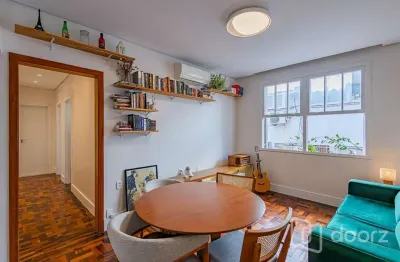 Apartamento com 2 quartos à venda na rua joão abbott, 577, petrópolis, porto alegre, 76 m2 por r$ 399.000