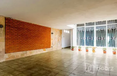 Casa com 3 quartos à venda na avenida mascote, 1568, vila mascote, são paulo, 188 m2 por r$ 930.000