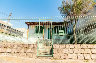 Casa com 3 quartos à venda na travessa são pedro, 123, vila ipiranga, porto alegre, 70 m2 por r$ 429.900